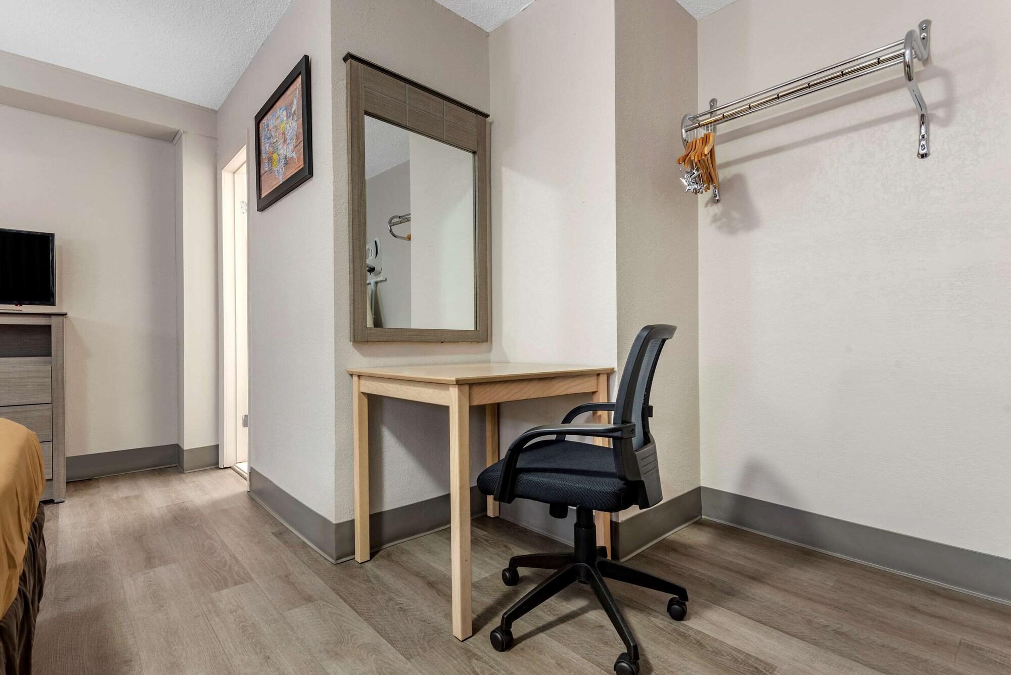Econo Lodge Dewitt I-90 Kültér fotó