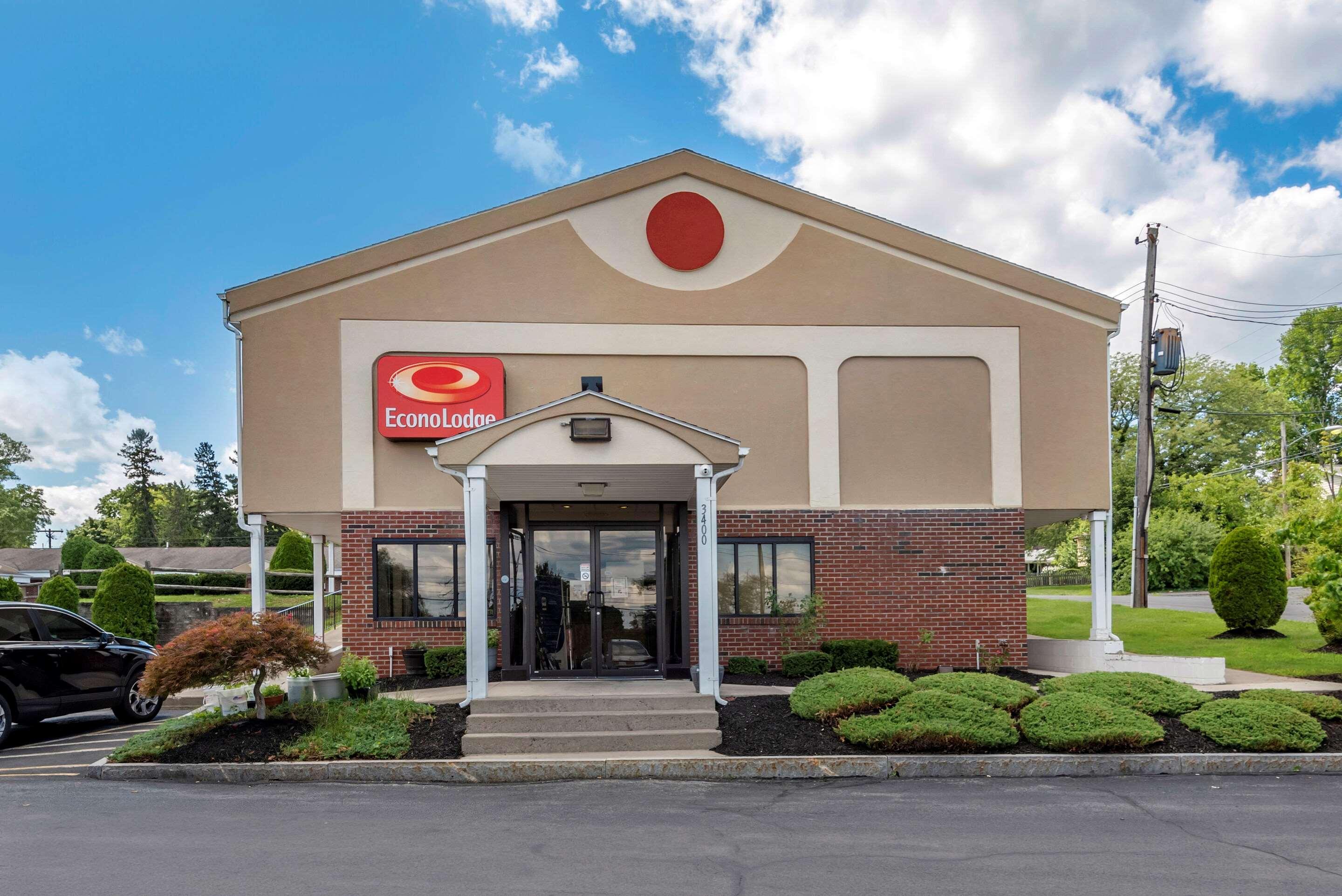 Econo Lodge Dewitt I-90 Kültér fotó